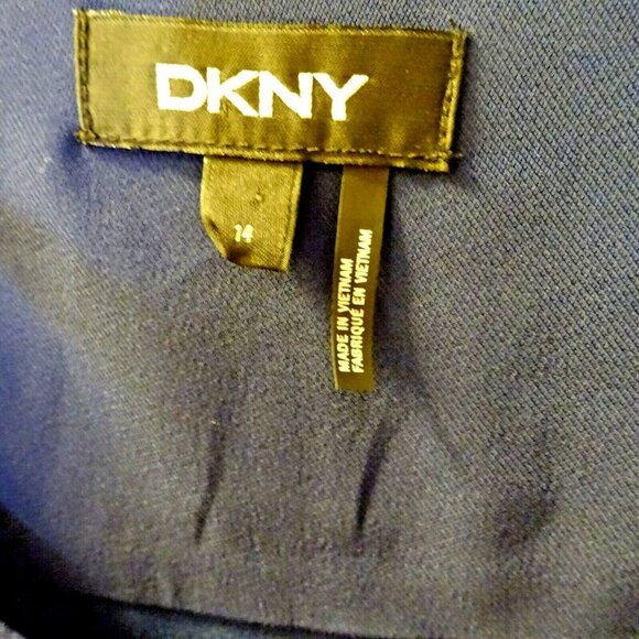 DKNY Pre-Loved Size 14 Navy Sleeveless Zip-Up Polyester Spandex Jumpsuit - Picture 4 of 12